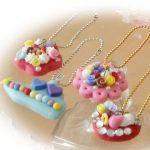 親子で楽しむわくわくワークショップ【デコキーホルダーを作ろう!】